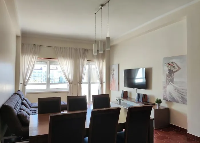 Appartement By The Beach! With Large Balcony! *